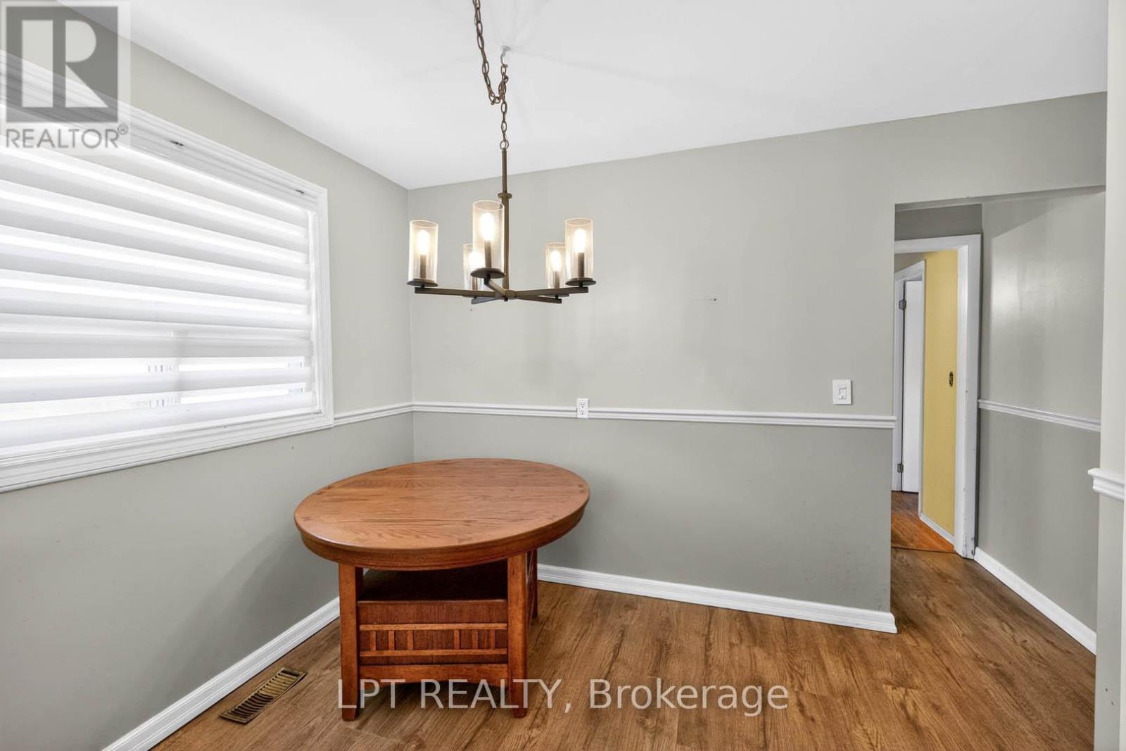 340 Fairlawn Street, Oshawa, Ontario  L1J 4R3 - Photo 9 - E13052138