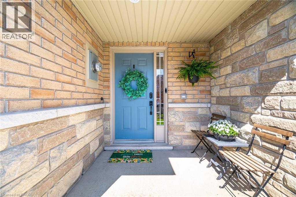 92 Celestial Crescent, Stoney Creek, Ontario  L0R 1P0 - Photo 3 - 40824168