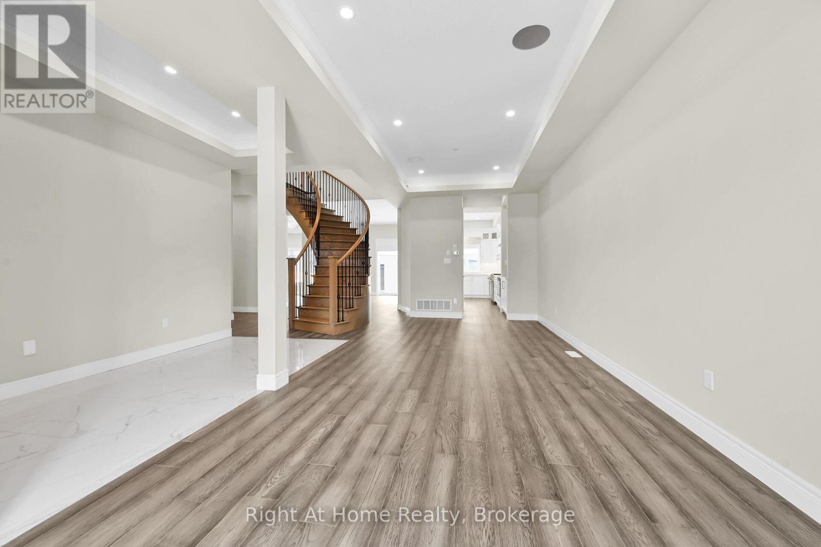 55 Eringate Court, Hamilton, Ontario  L8J 0L7 - Photo 12 - X13052302