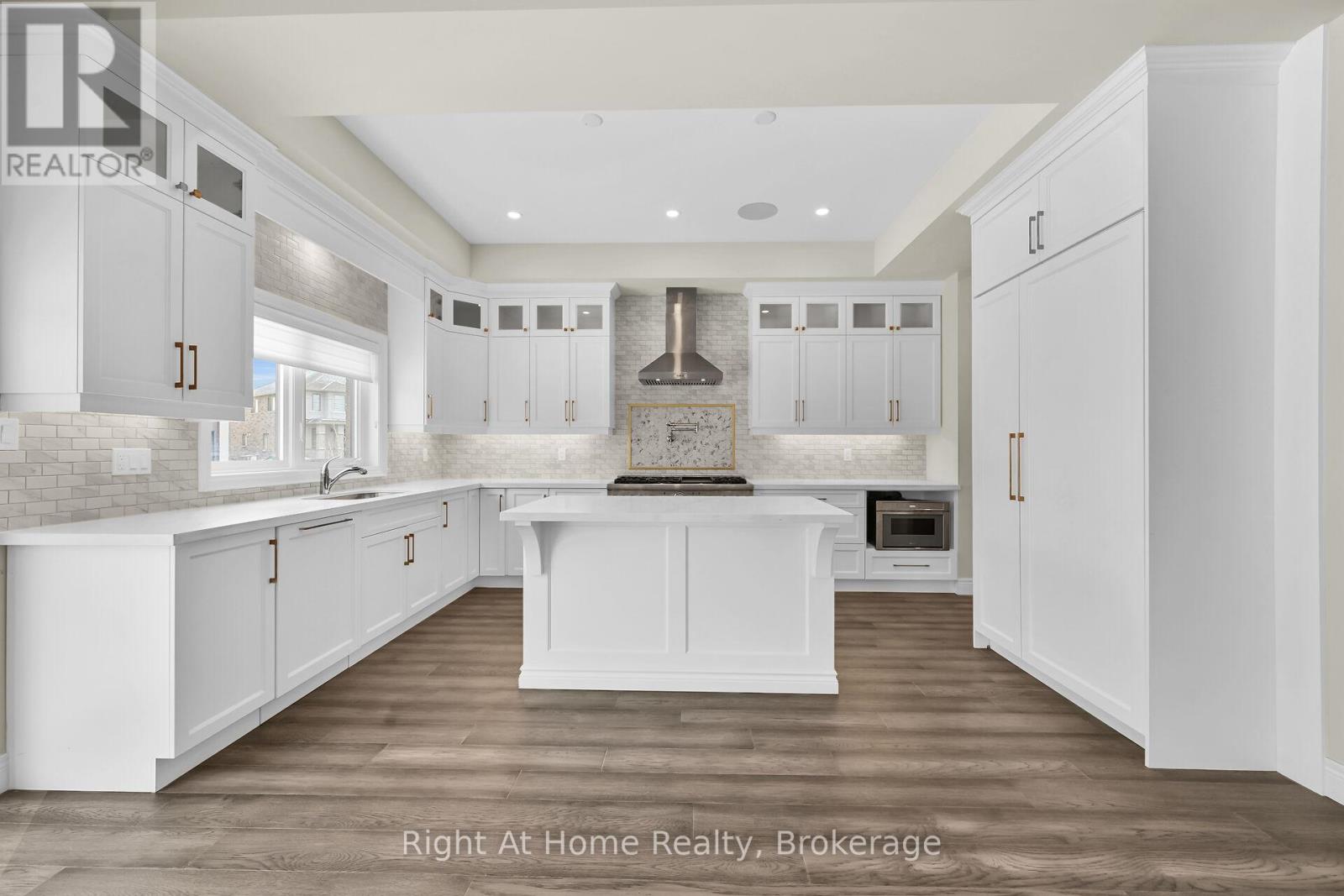 55 Eringate Court, Hamilton, Ontario  L8J 0L7 - Photo 16 - X13052302