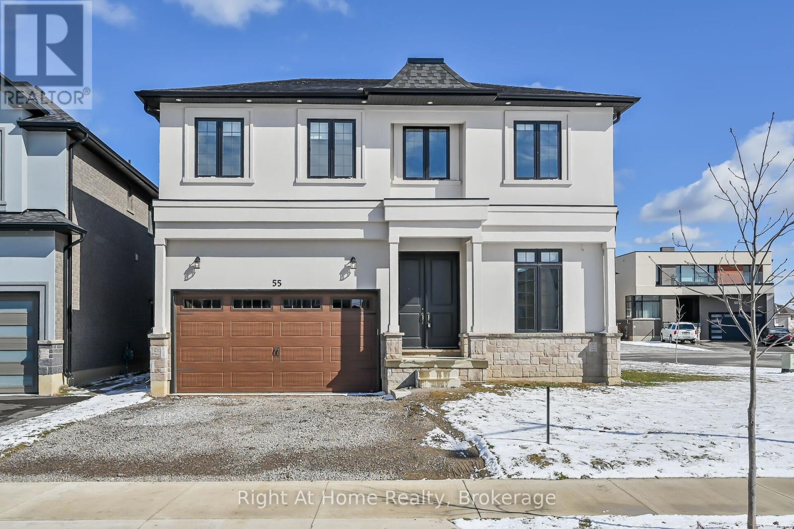 55 Eringate Court, Hamilton, Ontario  L8J 0L7 - Photo 2 - X13052302