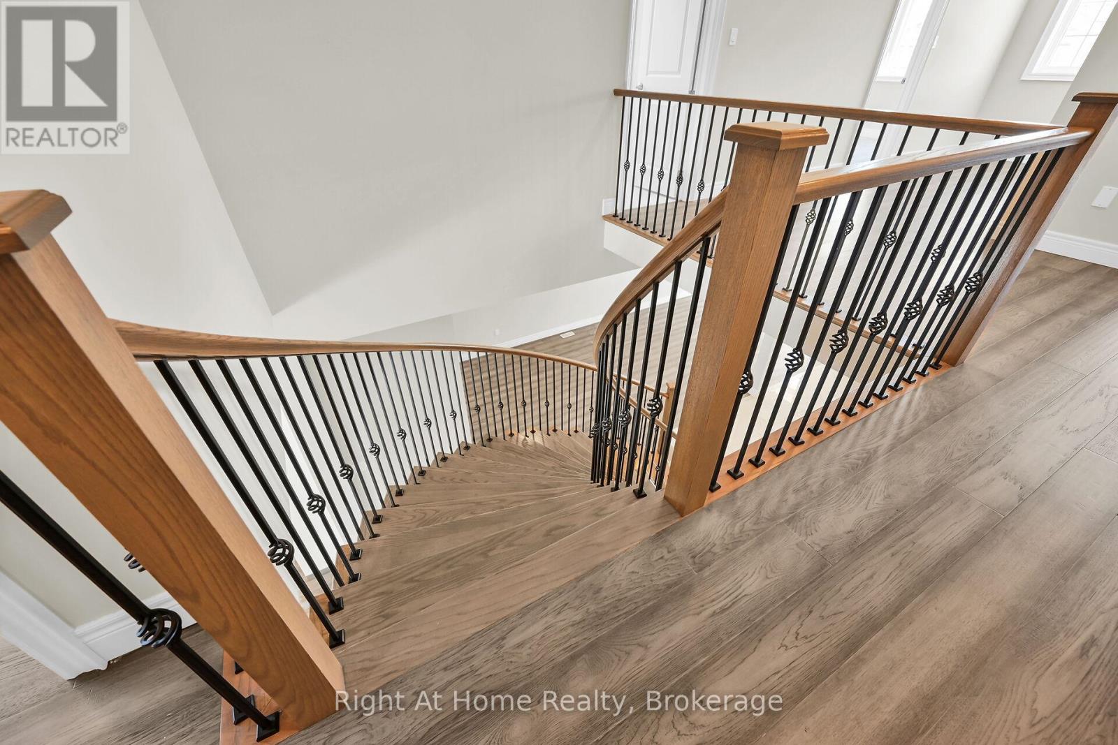 55 Eringate Court, Hamilton, Ontario  L8J 0L7 - Photo 29 - X13052302