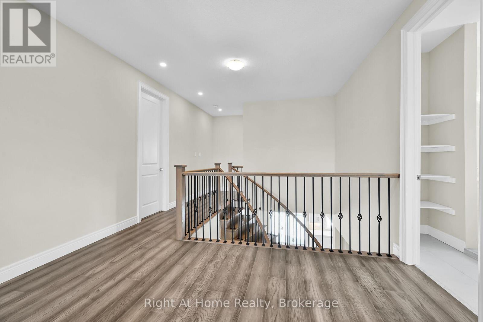 55 Eringate Court, Hamilton, Ontario  L8J 0L7 - Photo 30 - X13052302