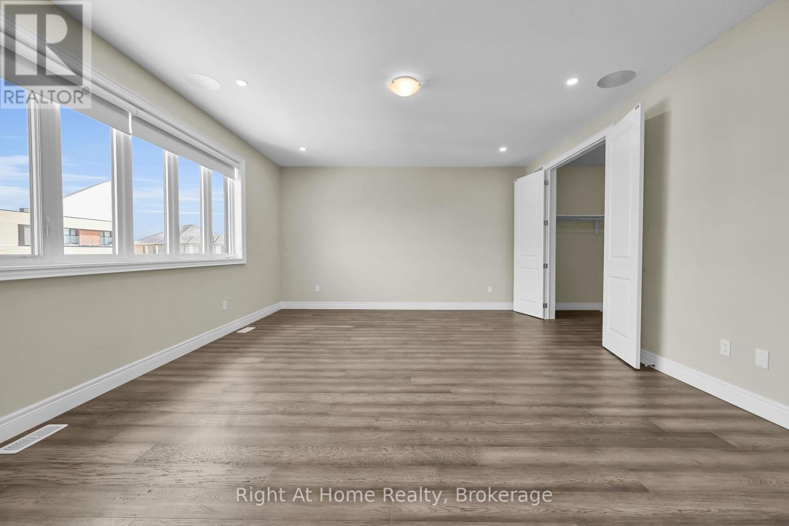 55 Eringate Court, Hamilton, Ontario  L8J 0L7 - Photo 32 - X13052302