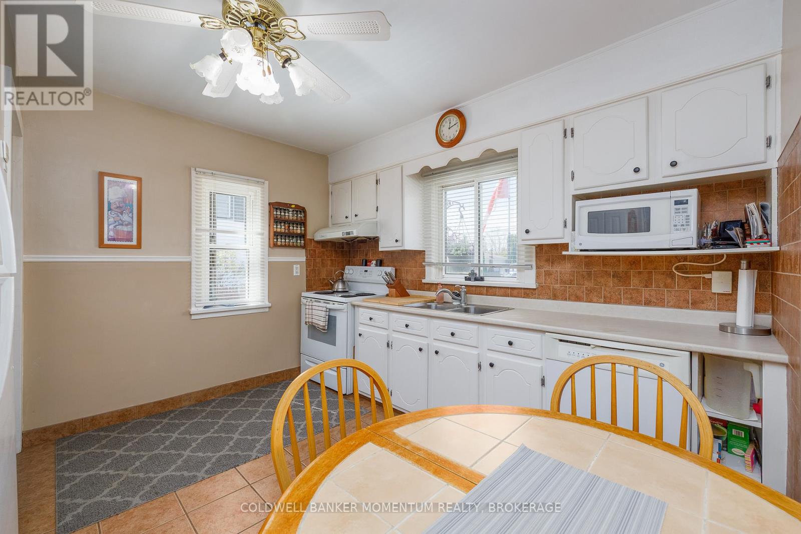 516 Geneva Street, St. Catharines, Ontario  L2N 2H6 - Photo 10 - X13052200