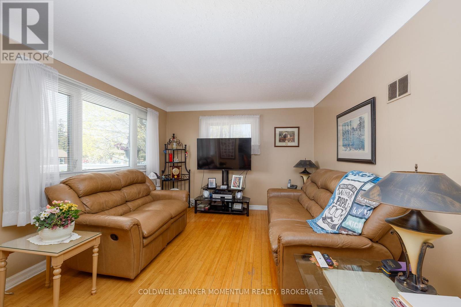 516 Geneva Street, St. Catharines, Ontario  L2N 2H6 - Photo 6 - X13052200