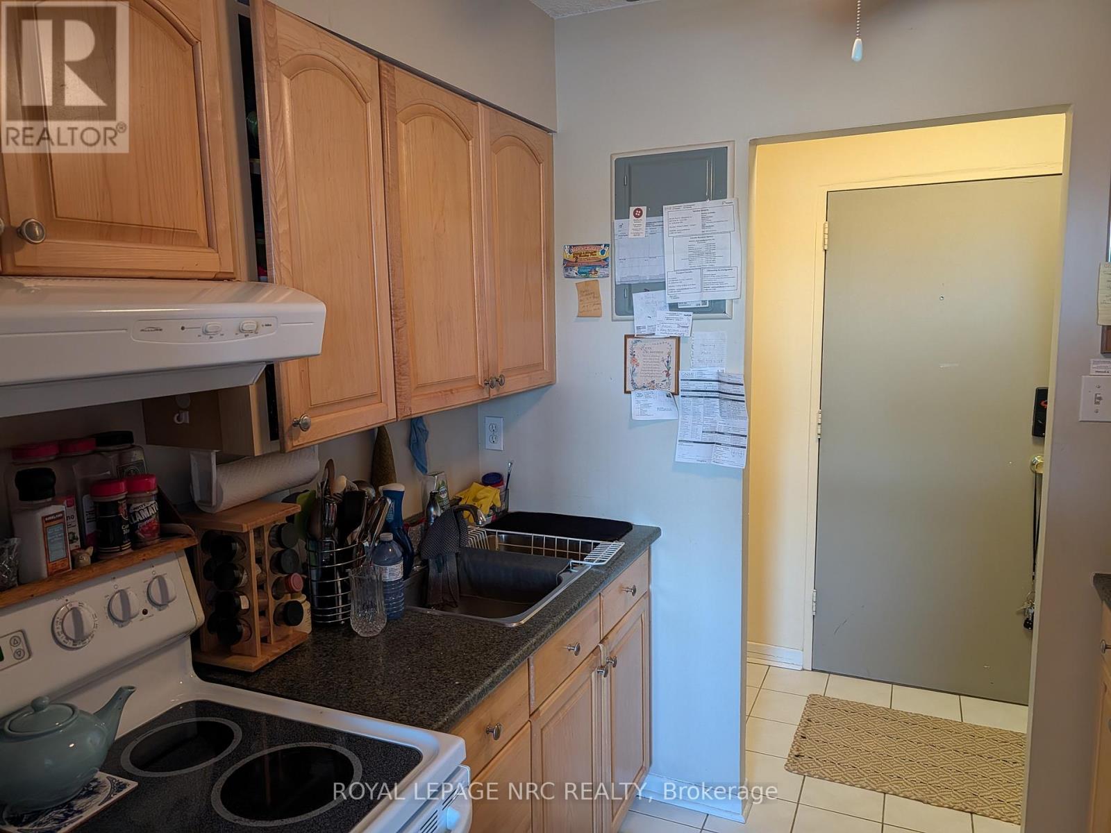 404 - 196 Scott Street, St. Catharines, Ontario  L2N 5T2 - Photo 23 - X13052258