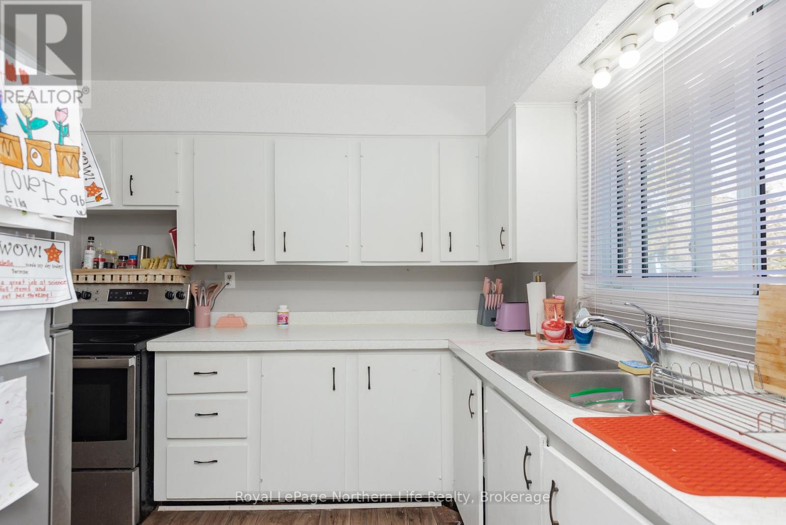 500 Valley View Drive W, Powassan, Ontario  P0H 1Z0 - Photo 11 - X13052470