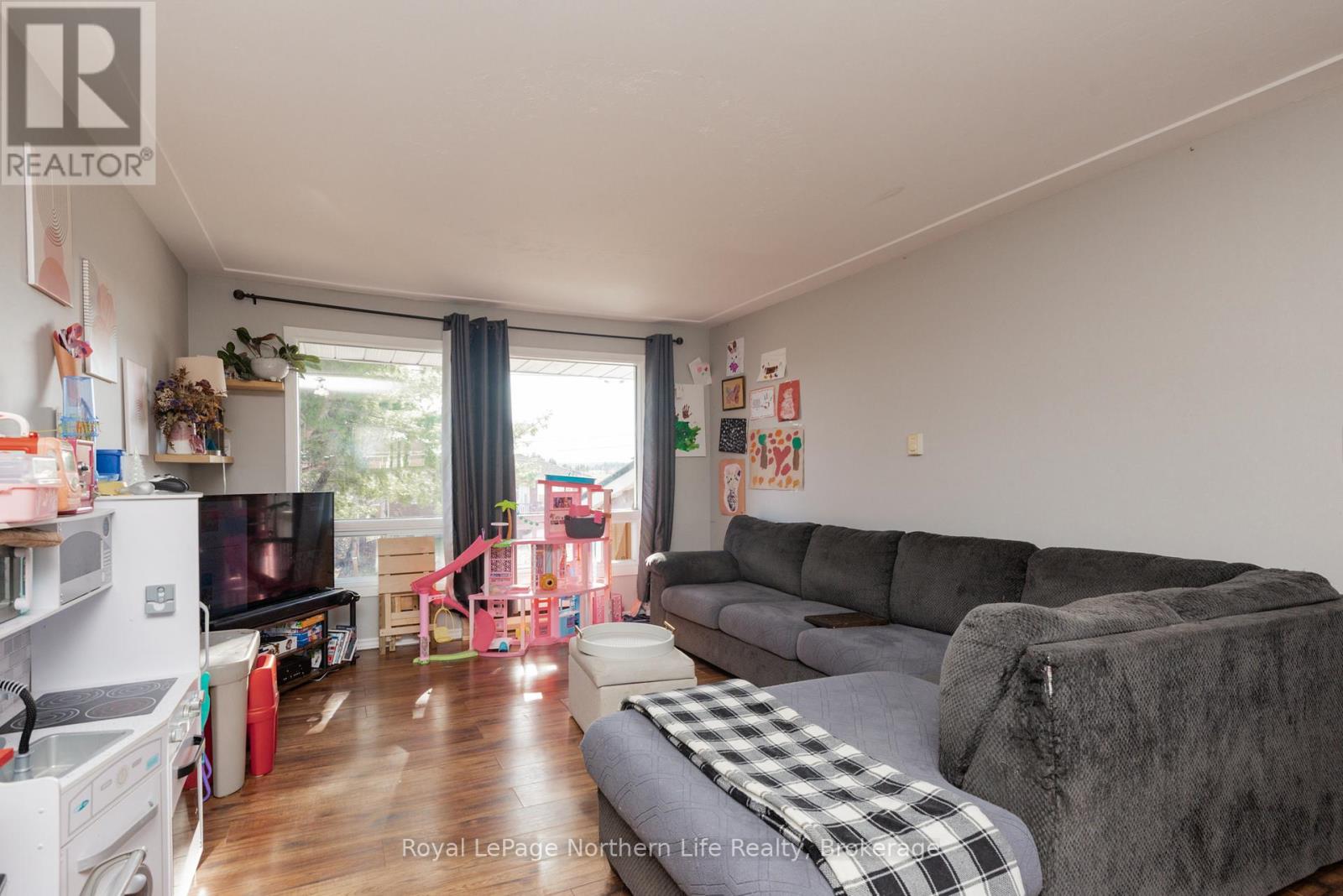 500 Valley View Drive W, Powassan, Ontario  P0H 1Z0 - Photo 6 - X13052470