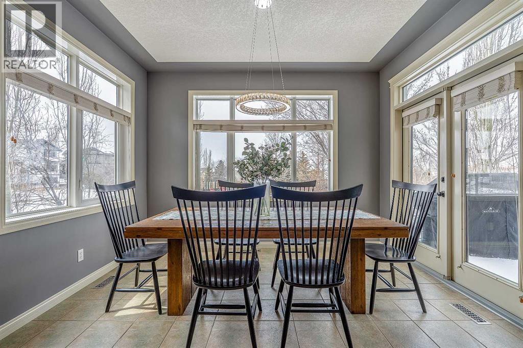 812 Coopers Drive Sw, Airdrie, Alberta  T4B 2W3 - Photo 8 - A2305355