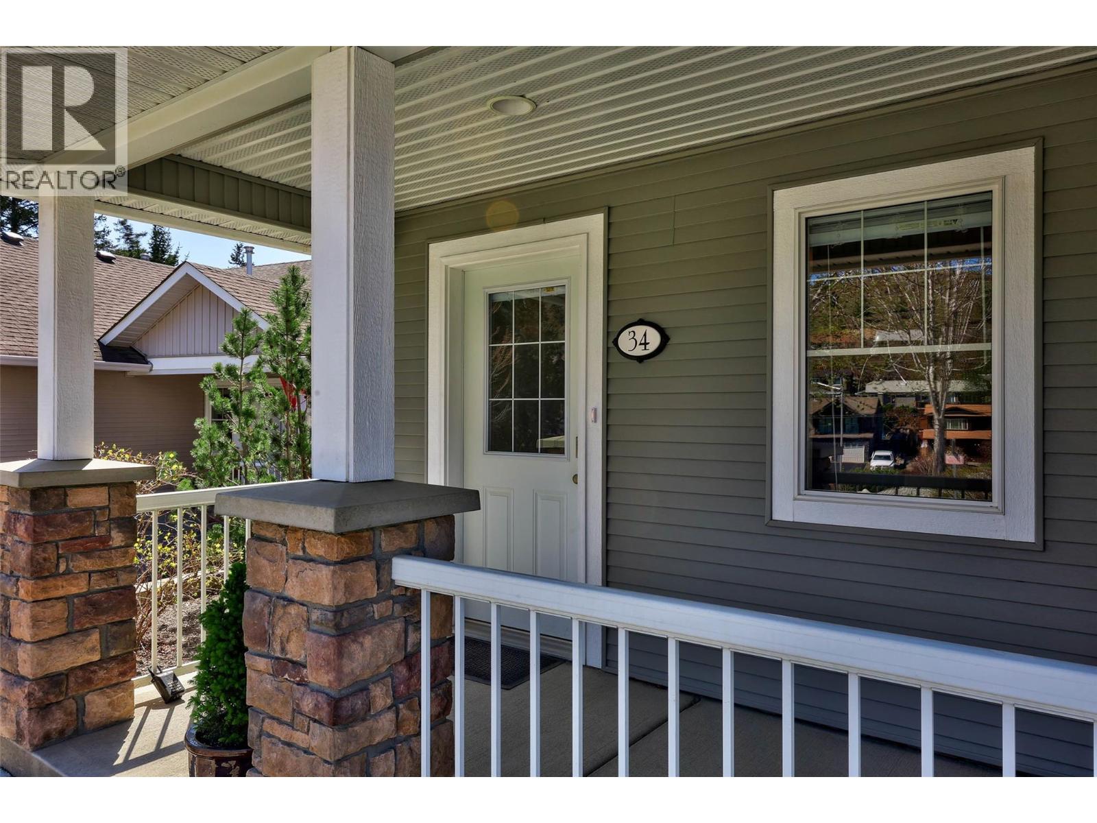 1855 Hillside Drive Unit# 34, Kamloops, British Columbia  V2E 0A2 - Photo 2 - 10385133