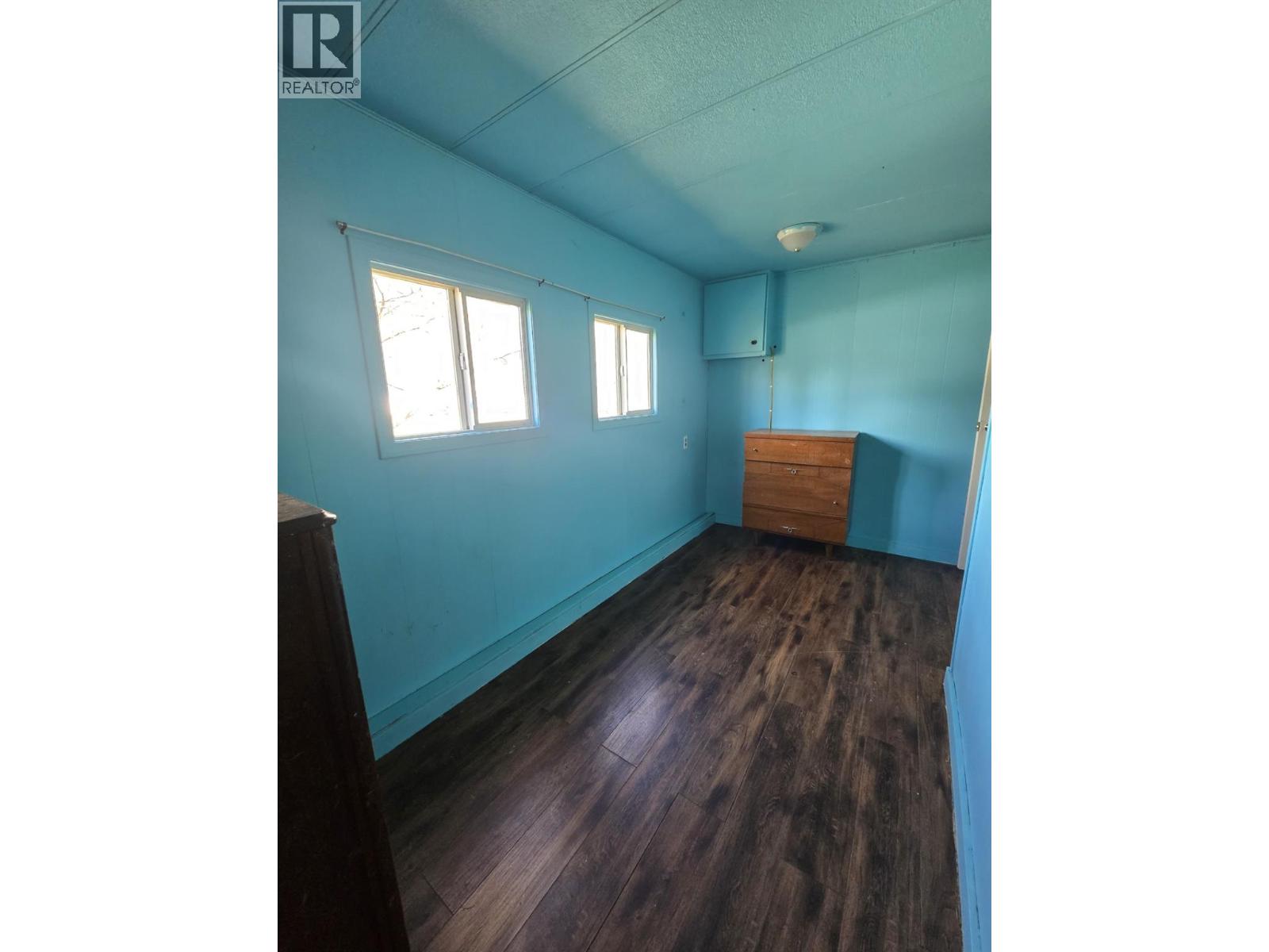 300 3rd Avenue, Castlegar, British Columbia  V1N 2A6 - Photo 11 - 10384861