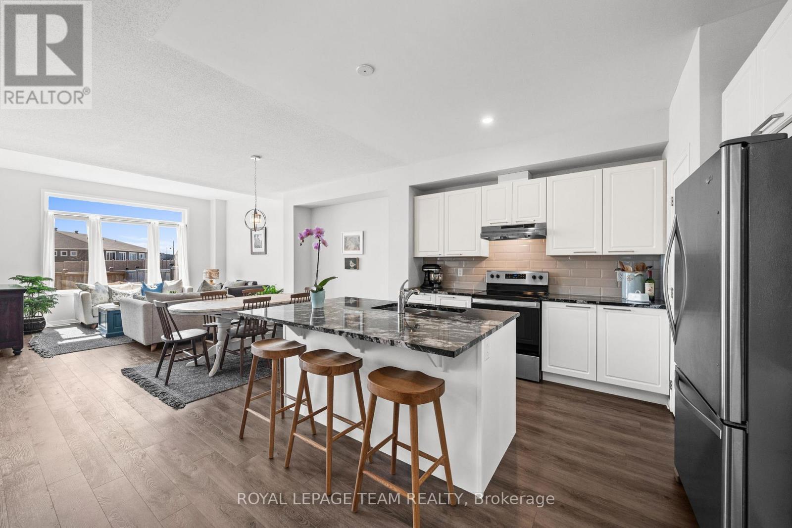 18 Stokes Drive, Carleton Place, Ontario  K7C 0K1 - Photo 6 - X12980926