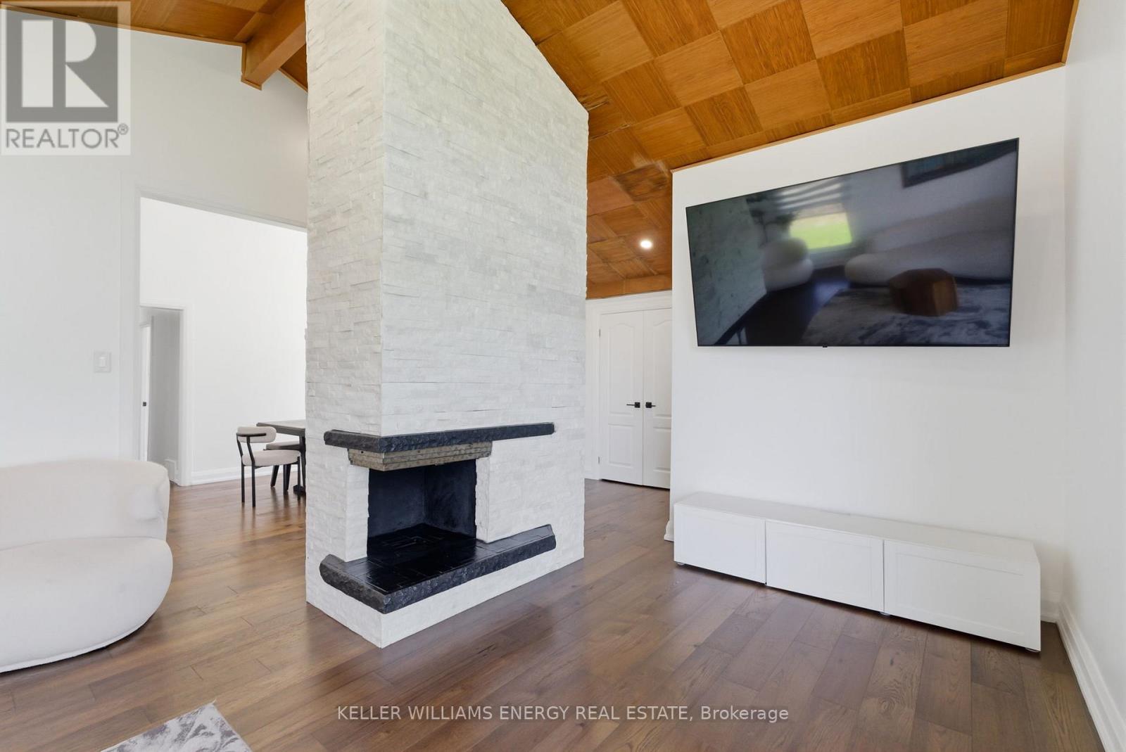 297 Grandview Street S, Oshawa, Ontario  L1H 7C6 - Photo 9 - E13052496