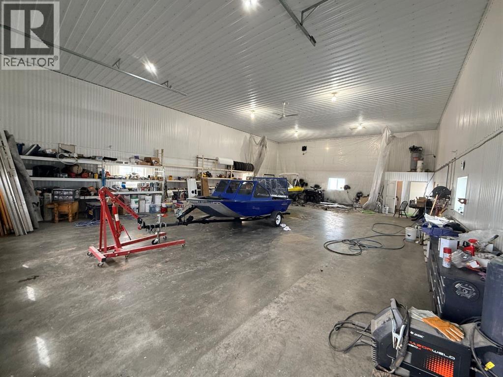 104069 Rge Rd 193, Rural Mackenzie County, Alberta  T0H 2H0 - Photo 9 - A2304131