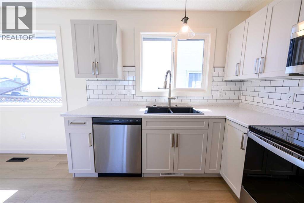 9401 122 Avenue, Grande Prairie, Alberta  T8V 5C6 - Photo 3 - A2305570