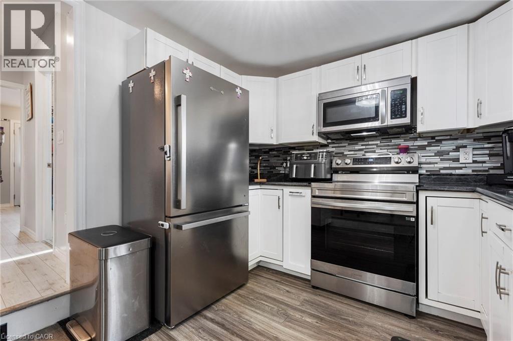 75 Dublin Street, Brantford, Ontario  N3R 2E5 - Photo 9 - 40823241