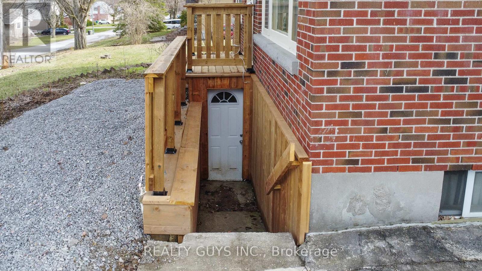 71 Greenhill Drive, Peterborough, Ontario  K9J 6E2 - Photo 5 - X13052222