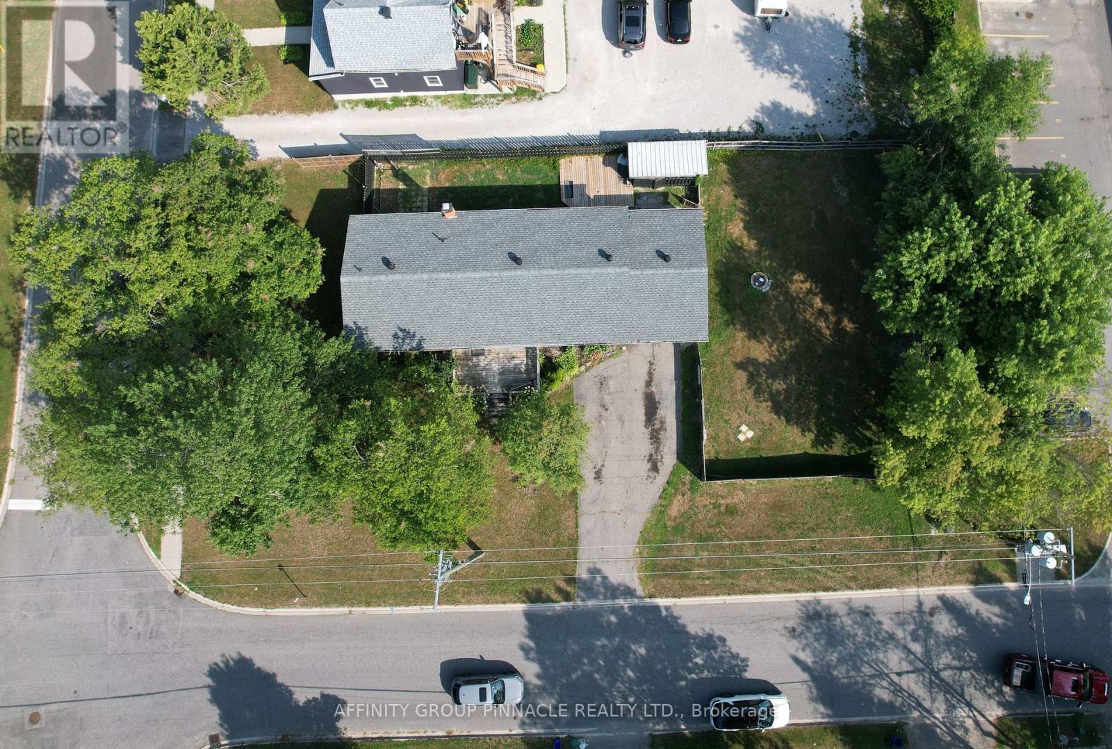 221 Dill Street, Bracebridge, Ontario  P1L 1E2 - Photo 2 - X13052286