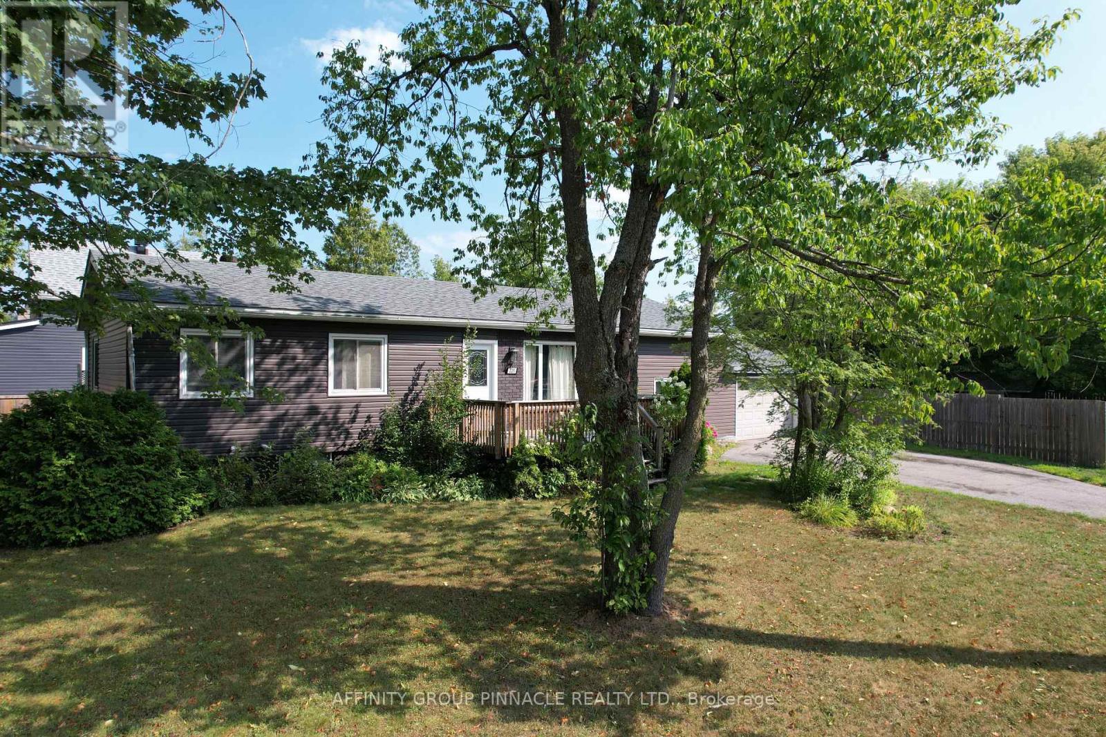 221 Dill Street, Bracebridge, Ontario  P1L 1E2 - Photo 3 - X13052286