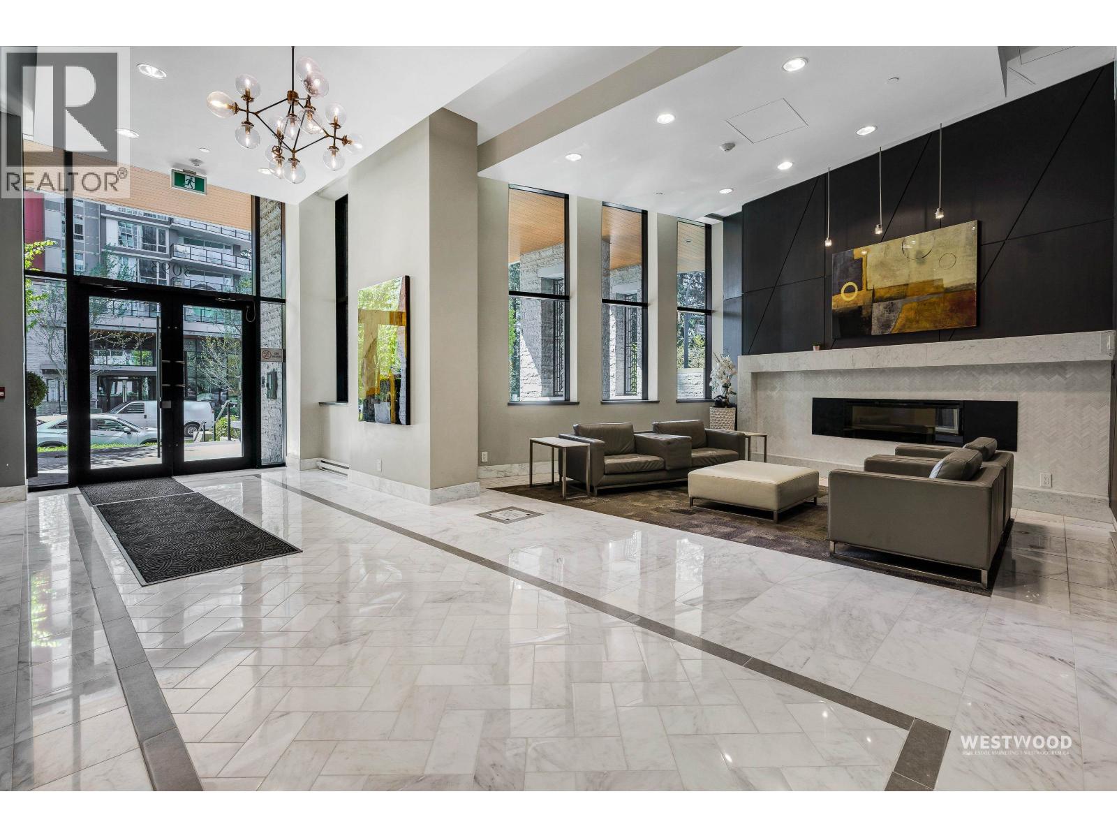 2301 3093 Windsor Gate, Coquitlam, British Columbia  V3B 0N2 - Photo 3 - R3115611