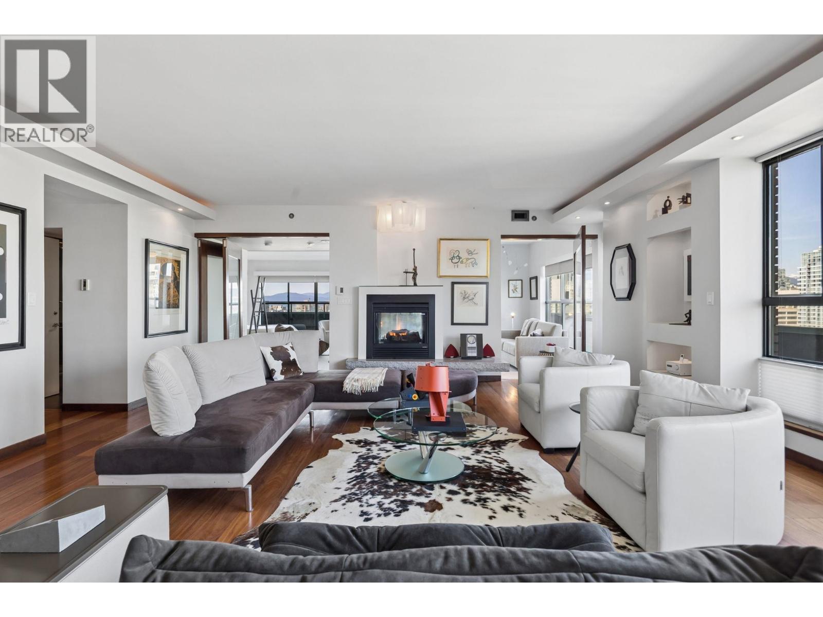 2301 909 Burrard Street, Vancouver, British Columbia  V6Z 2N2 - Photo 5 - R3116587