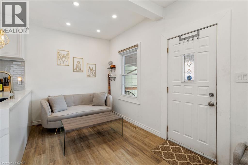 67 Glendale Avenue N, Hamilton, Ontario  L8L 7J6 - Photo 11 - 40815423