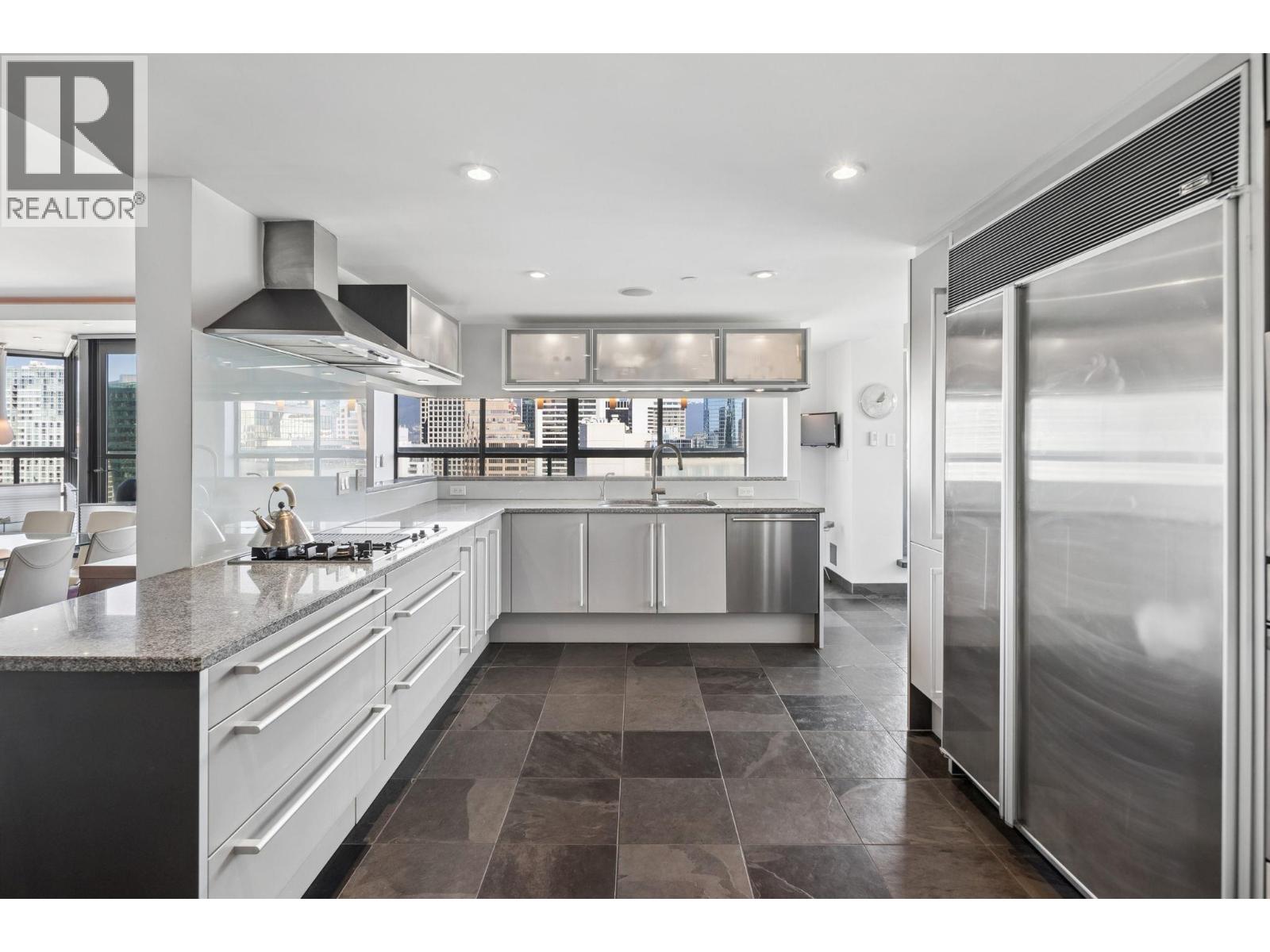 2301 909 Burrard Street, Vancouver, British Columbia  V6Z 2N2 - Photo 8 - R3116587