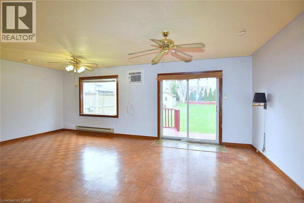 548 Upper Wentworth Street, Hamilton, Ontario  L9A 4T9 - Photo 10 - 40818472