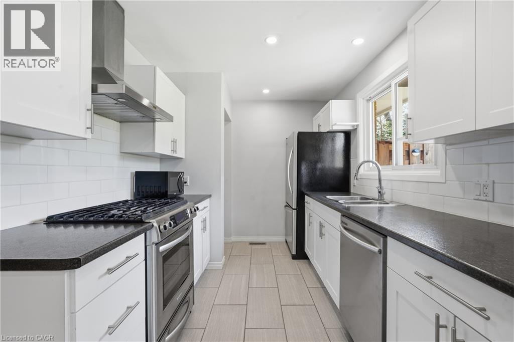 4 Howard Street, Simcoe, Ontario  N3Y 2H5 - Photo 8 - 40823851