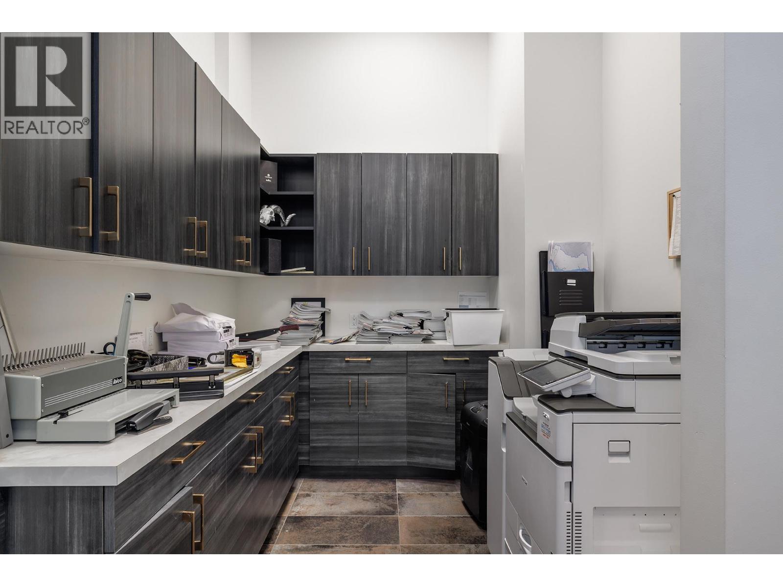 525 97 S Highway Unit# 200, West Kelowna, British Columbia  V1Z 4C9 - Photo 16 - 10384666