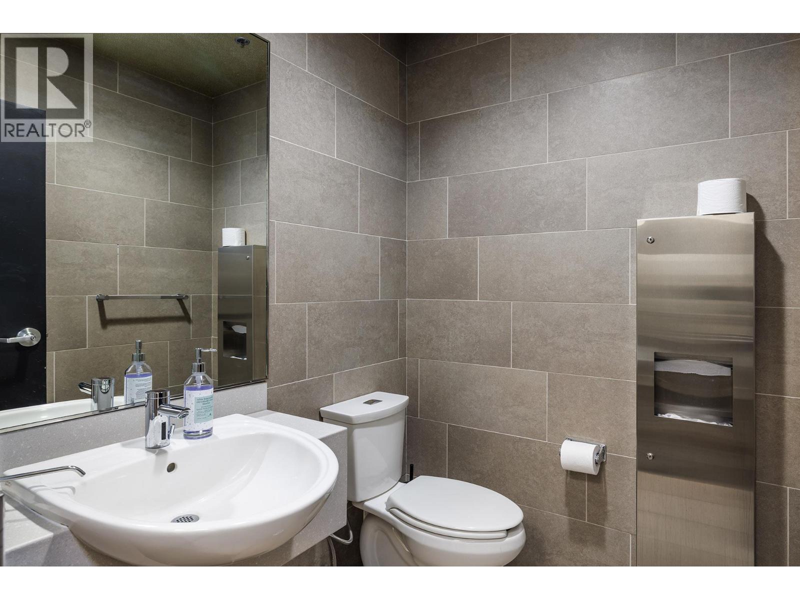 525 97 S Highway Unit# 200, West Kelowna, British Columbia  V1Z 4C9 - Photo 29 - 10384666