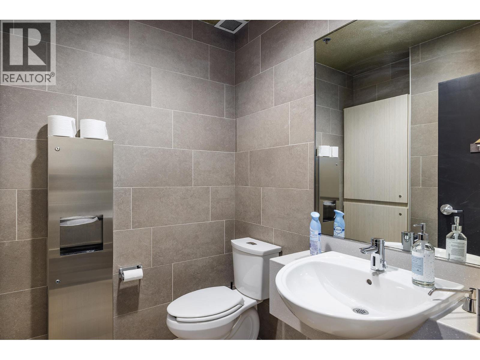 525 97 S Highway Unit# 200, West Kelowna, British Columbia  V1Z 4C9 - Photo 30 - 10384666