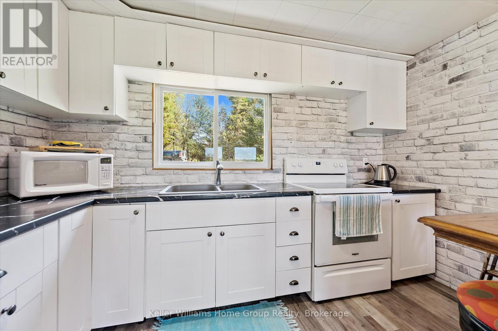 739 Seventh Street, Centre Wellington, Ontario  N0B 1J0 - Photo 12 - X13052230