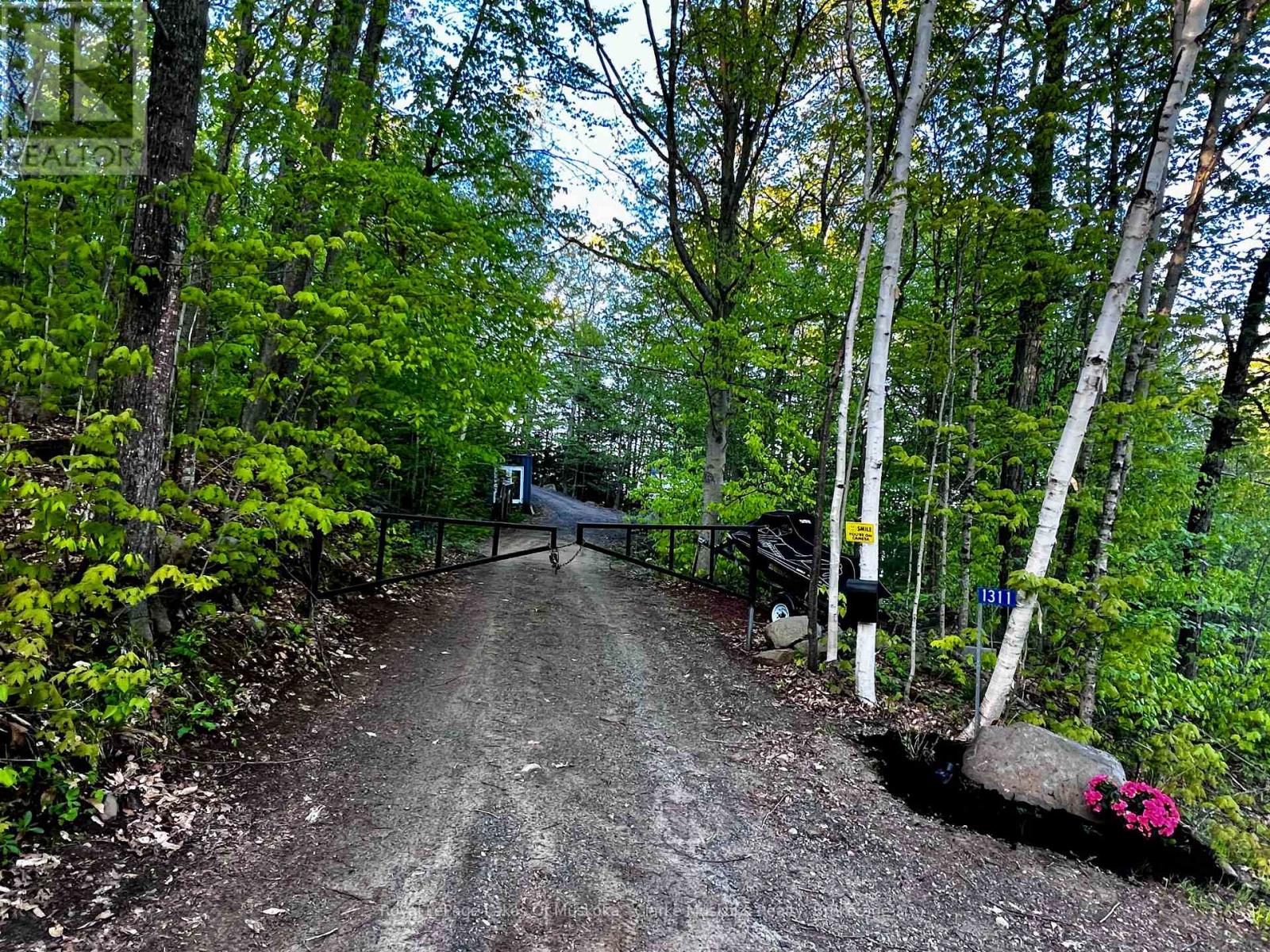 1311 S. Ril Lake Road, Lake Of Bays, Ontario  P0B 1A0 - Photo 2 - X13052448