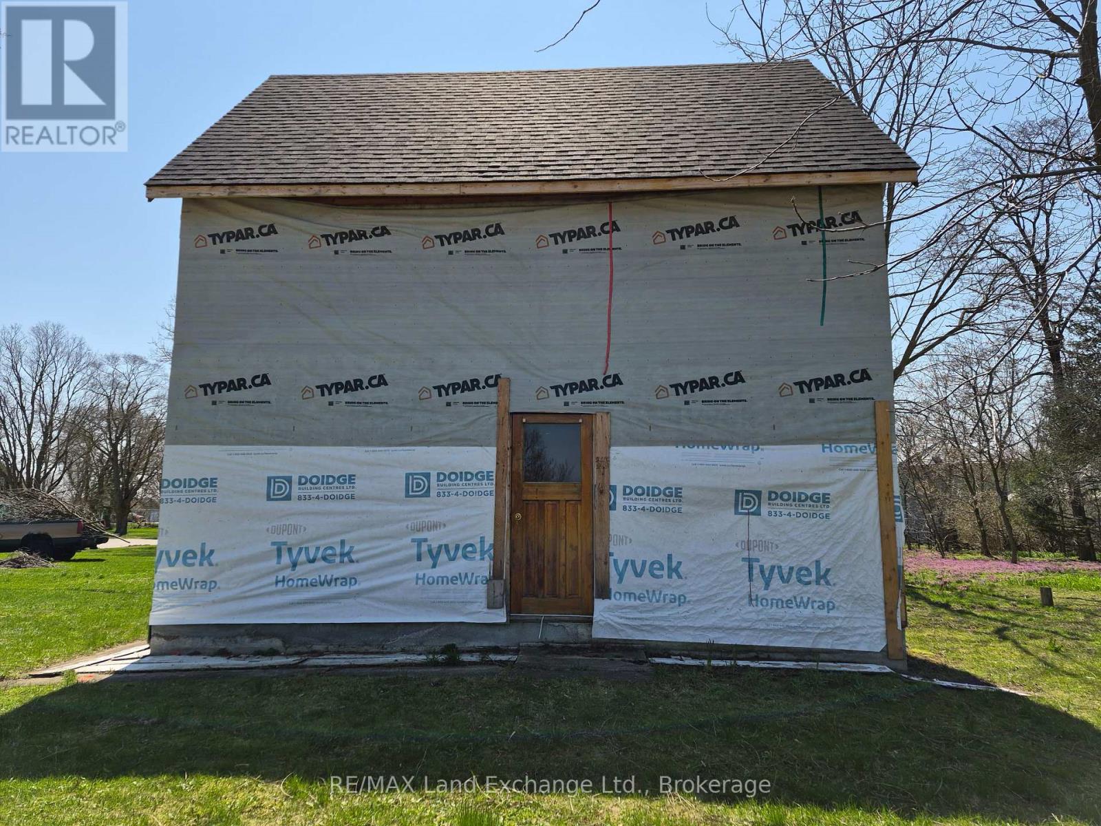 6 Malcolm Street, Huron-Kinloss, Ontario  N0G 2R0 - Photo 2 - X13052578