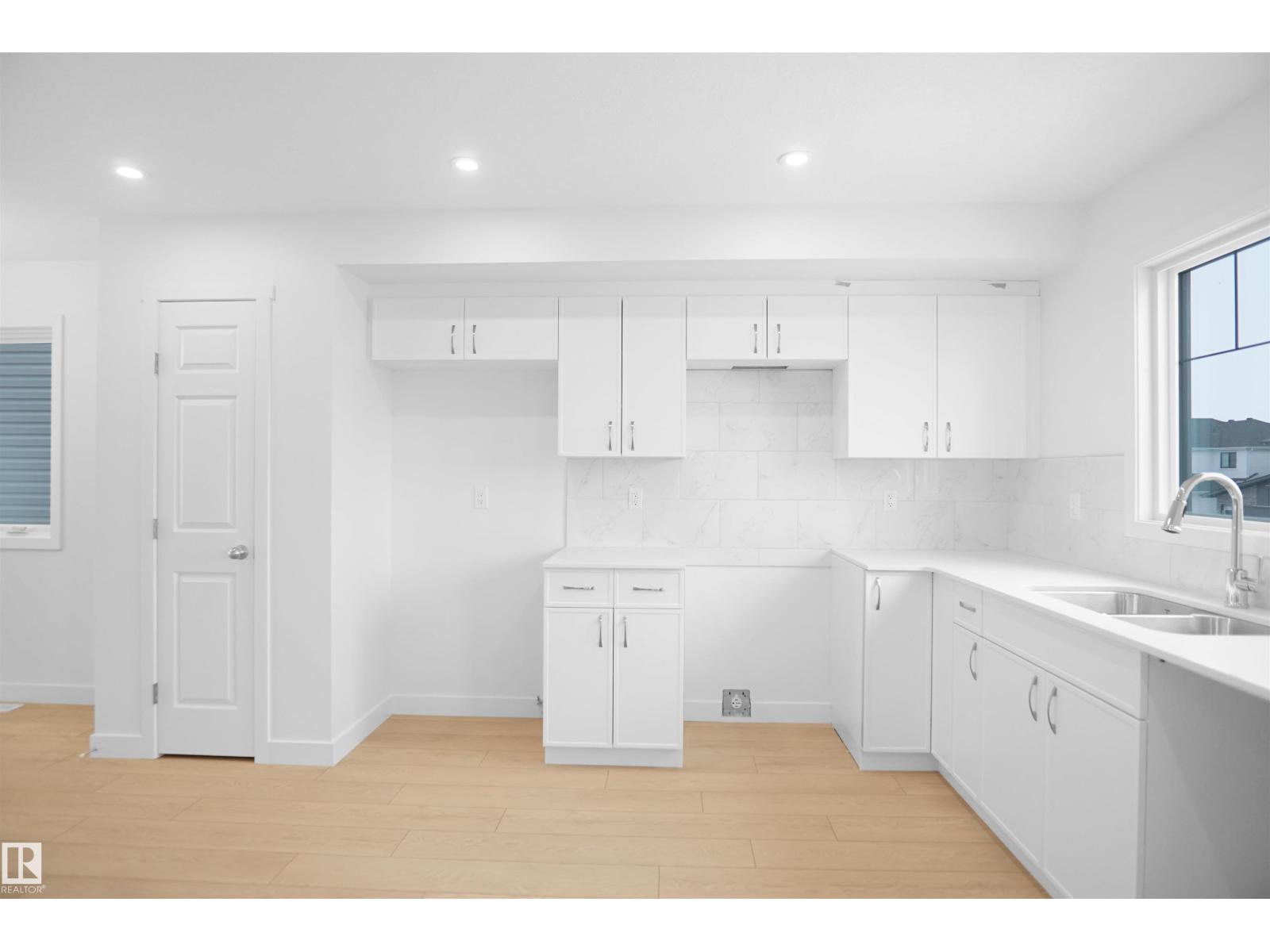 651 176 Av Ne, Edmonton, Alberta  T5Y 4G1 - Photo 14 - E4484452