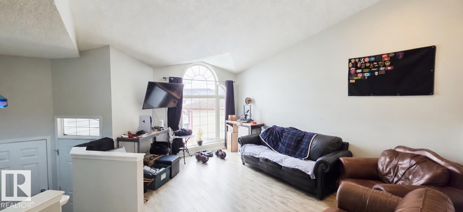 9218 163 Av Nw, Edmonton, Alberta  T5Z 3M8 - Photo 12 - E4484454