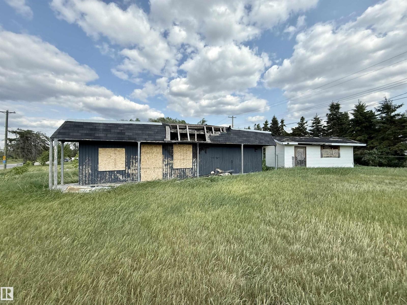 4913 & 4909 49 Av, Glendon, Alberta  T0A 1P0 - Photo 2 - E4484456