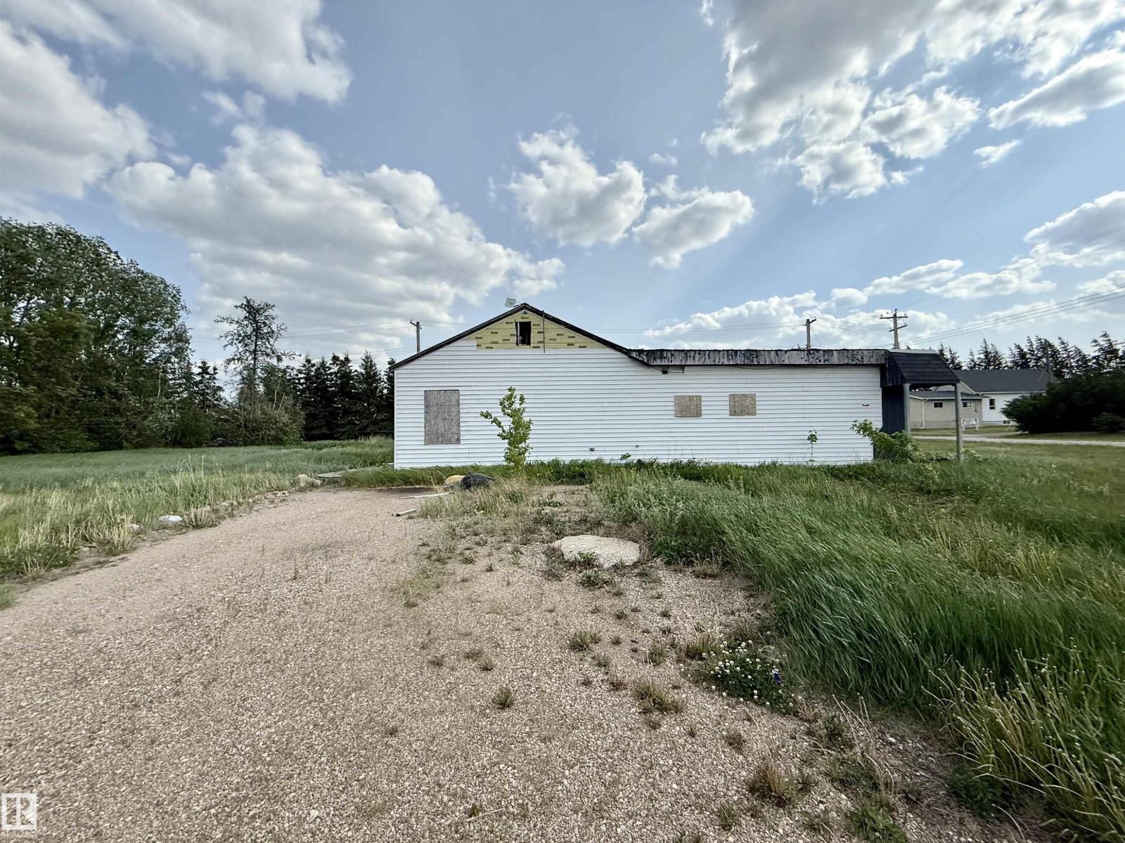 4913 & 4909 49 Av, Glendon, Alberta  T0A 1P0 - Photo 5 - E4484456