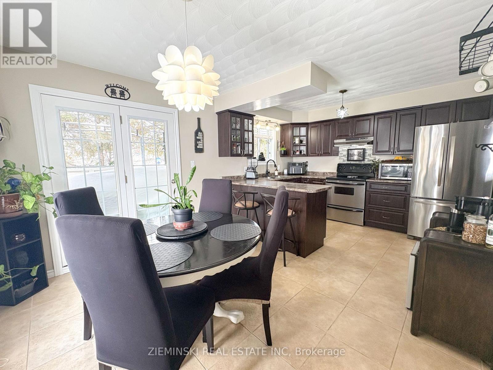 39 Sybil Avenue, Cochrane, Ontario  P0L 1C0 - Photo 3 - T13052526