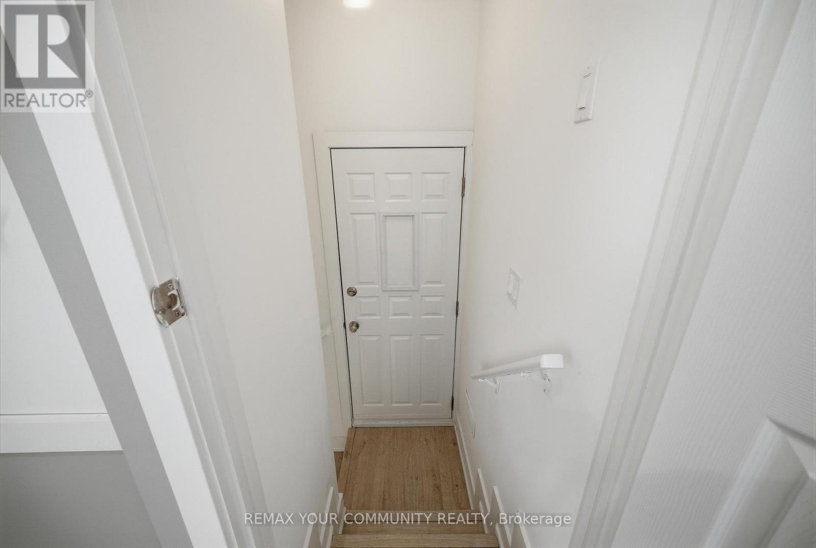 172 Times Road, Toronto, Ontario  M6B 3M6 - Photo 20 - W12780396