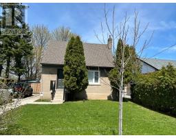 172 CALVINGTON DRIVE, Toronto, Ontario
