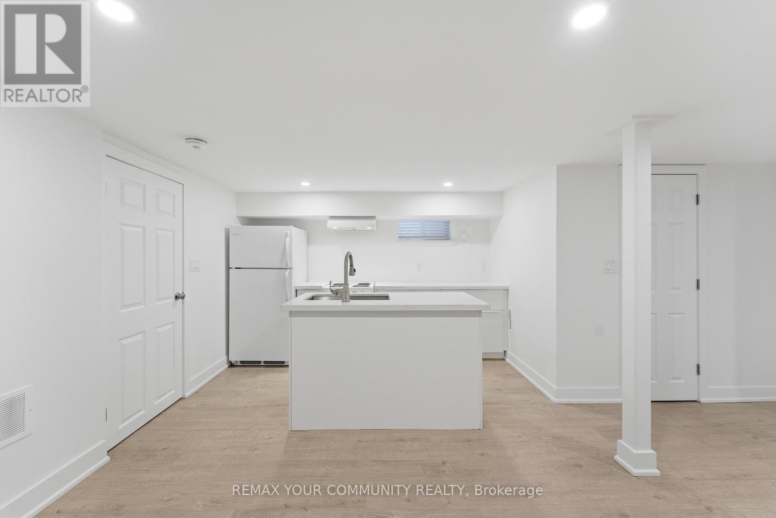 172 Times Road, Toronto, Ontario  M6B 3M6 - Photo 23 - W12780396