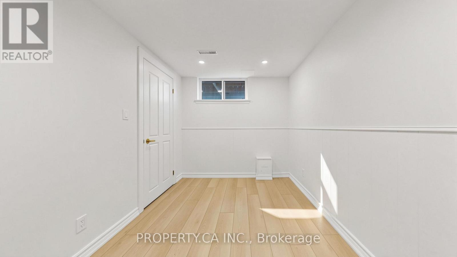 1469 Brentano Boulevard, Mississauga, Ontario  L4X 1A2 - Photo 20 - W13050182