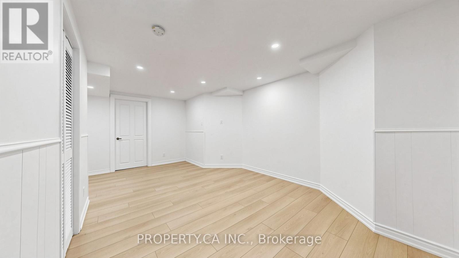 1469 Brentano Boulevard, Mississauga, Ontario  L4X 1A2 - Photo 11 - W13050182