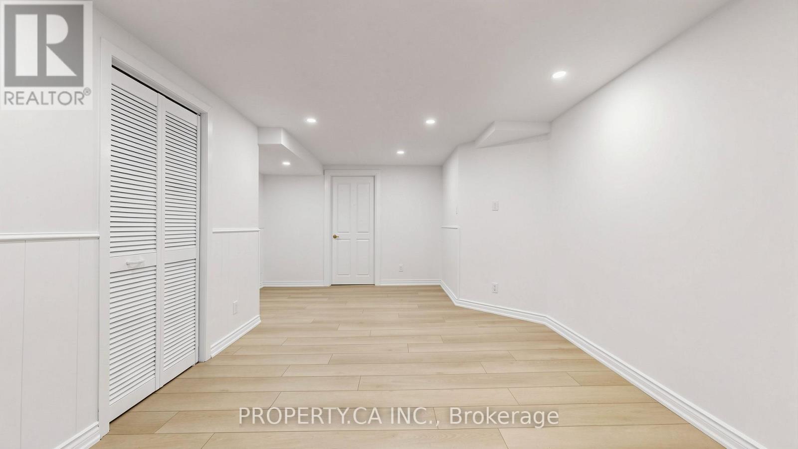 1469 Brentano Boulevard, Mississauga, Ontario  L4X 1A2 - Photo 42 - W13050182