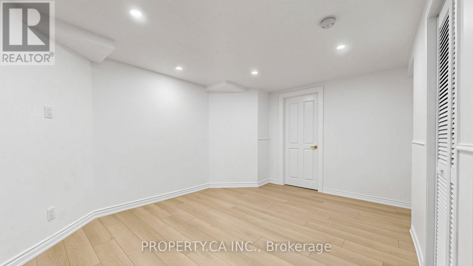 1469 Brentano Boulevard, Mississauga, Ontario  L4X 1A2 - Photo 40 - W13050182