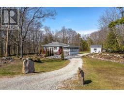 2390 HONEY HARBOUR ROAD, Georgian Bay, Ontario
