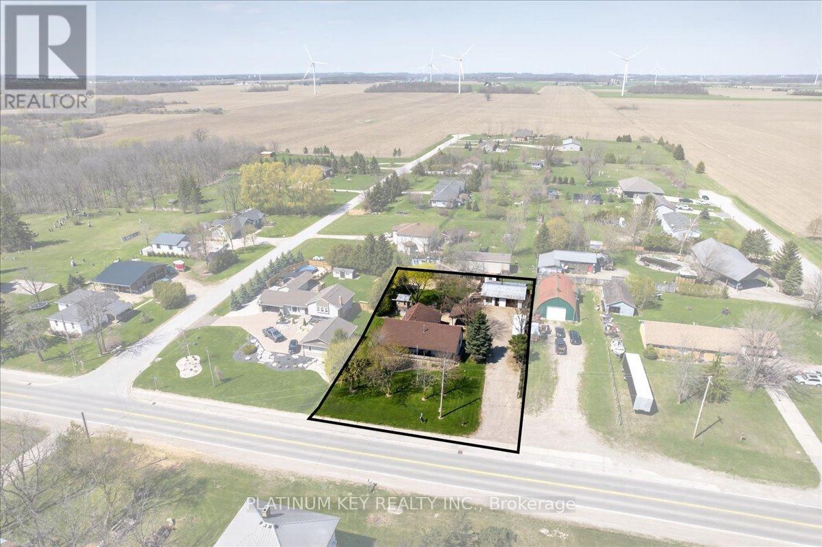 2300 Egremont Drive, Adelaide Metcalfe, Ontario  N7G 3H6 - Photo 28 - X13051422